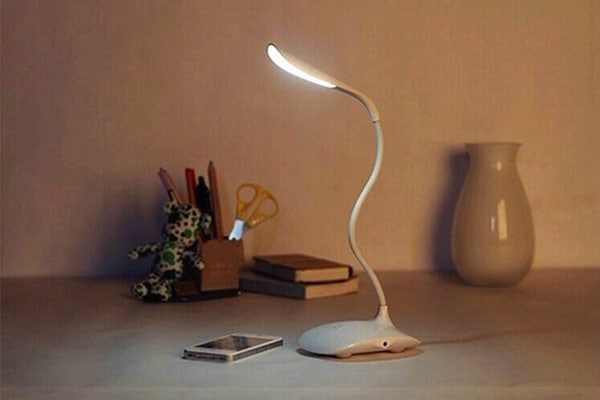 Гибкая настольная лампа, купленная на Aliexpress