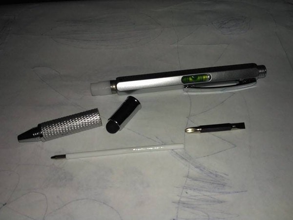 Многофункциональная ручка для строительства и ремонта