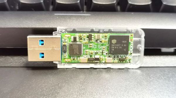 SSD размером с флешку